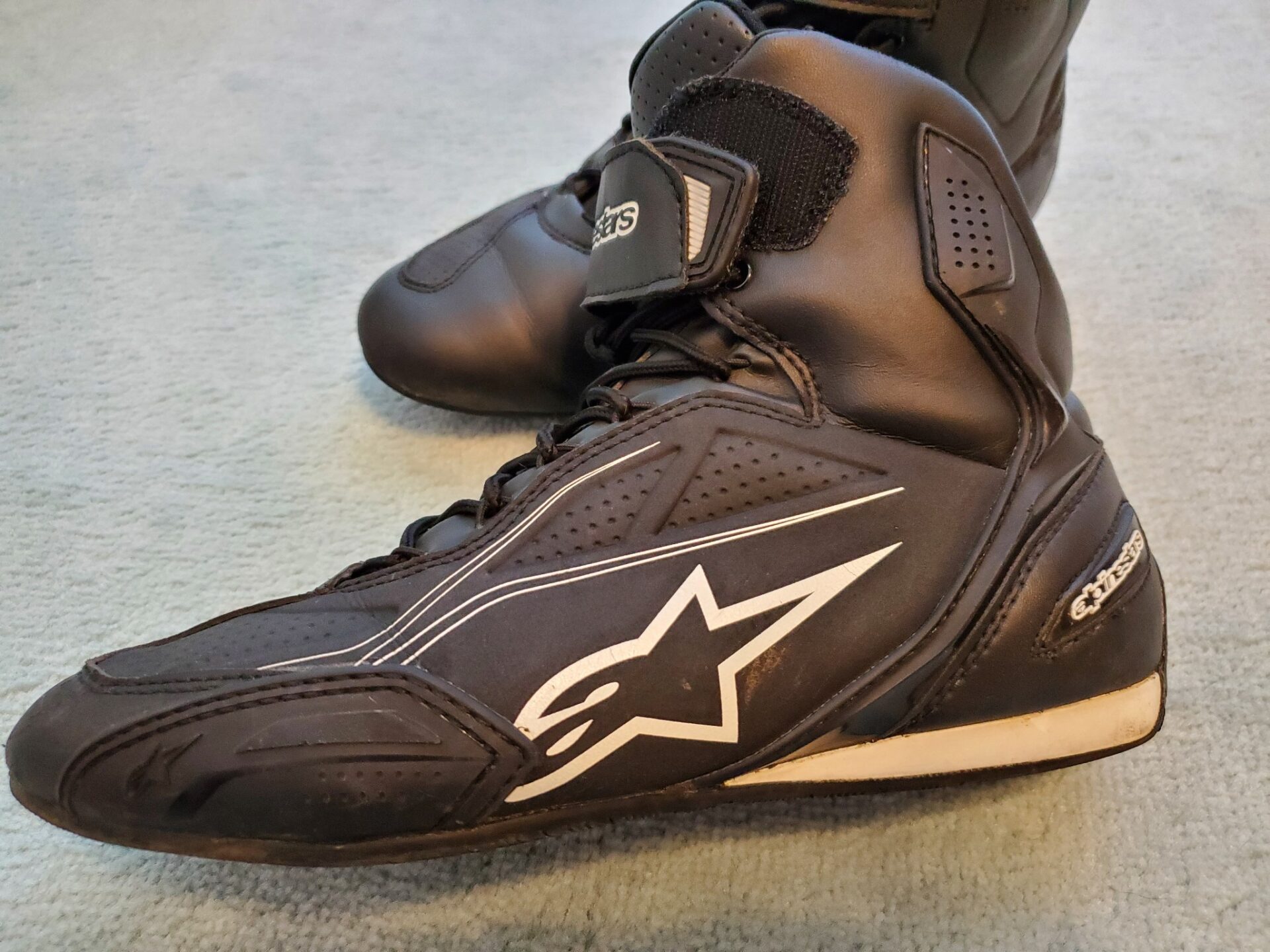 オファー alpinestars ブーツ レビュー